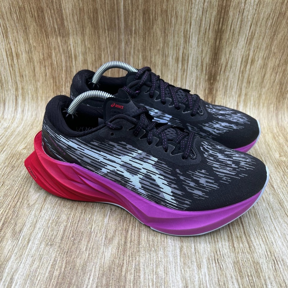 Asics Novablast 3 Running Shoes Women's Size 7 Black Pink Purple 1012B288